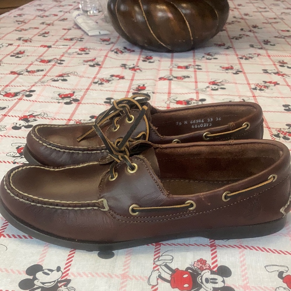 TIMBERLAND MEN’S CLASSIC TWO EYE SHOES.